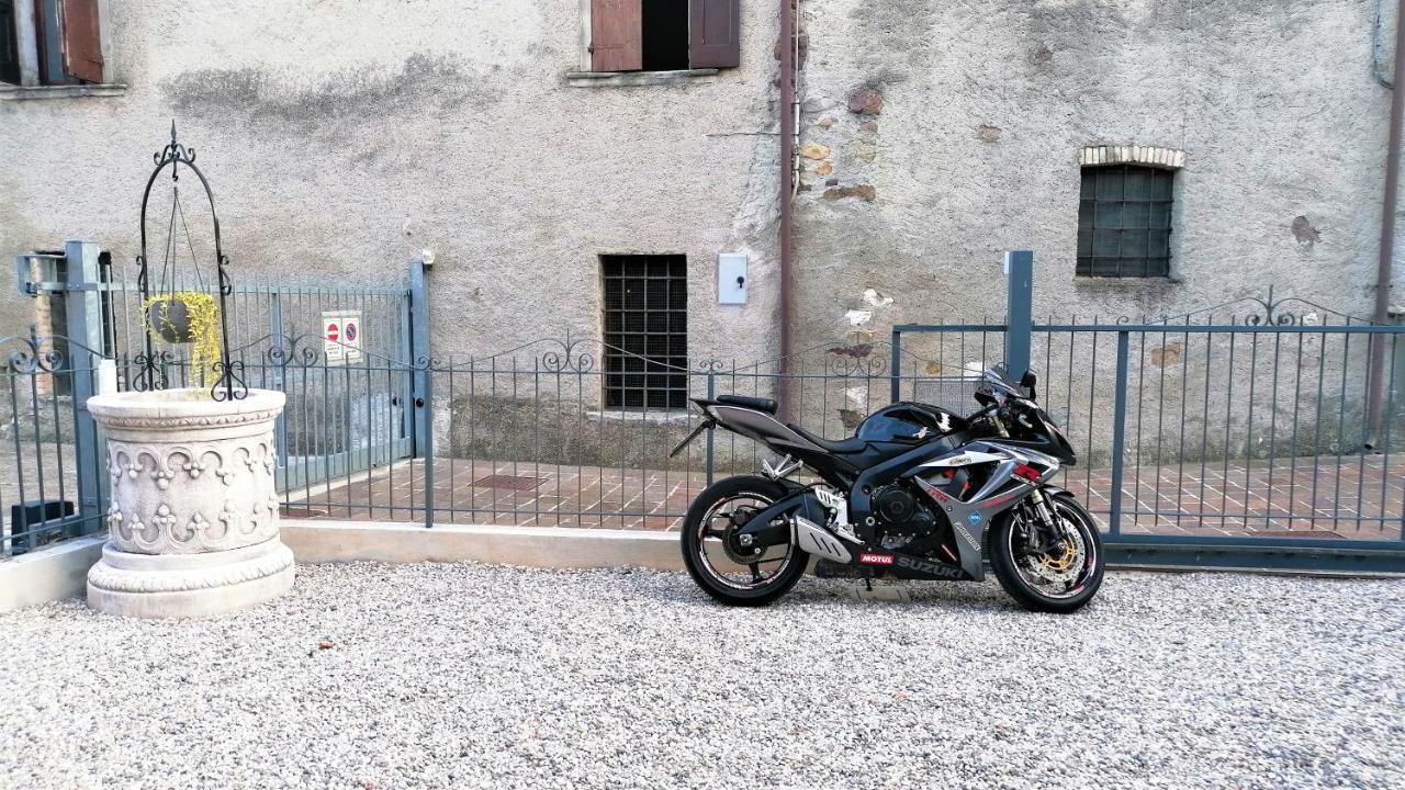 فندق Residenza Al Castello Castellaro  المظهر الخارجي الصورة